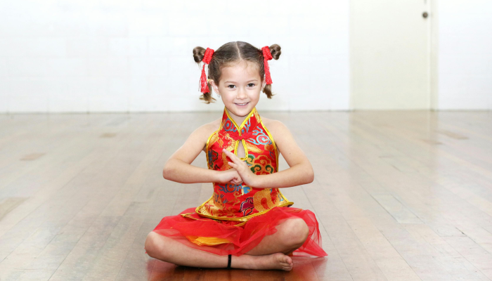 豆豆班新年舞蹈